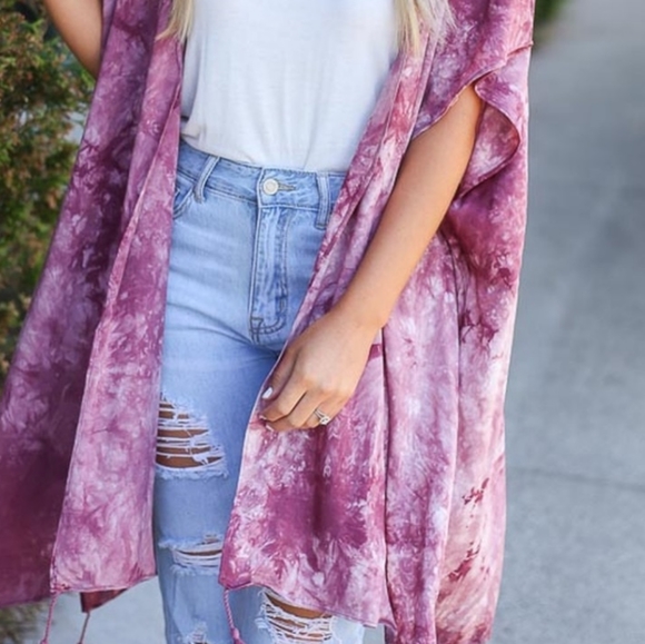 ♥️ Sold Dakota Tie-Dye Kimono - Picture 6 of 6